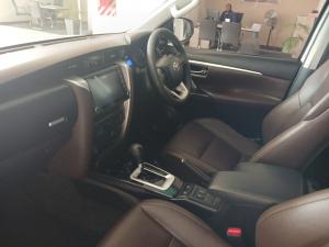 Toyota Fortuner 2.4GD-6 4X4 automatic - Image 7