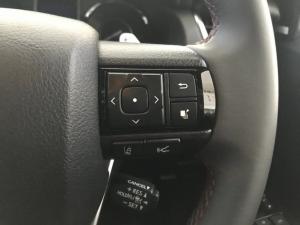 Toyota Fortuner 2.8GD-6 VX automatic - Image 10