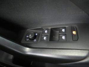 Volkswagen T-CROSS 1.0 TSI Comfortline DSG - Image 16