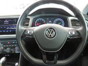 Volkswagen T-ROC 2.0 TSI Design 4MOT DSG - Image 12
