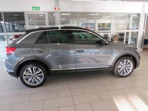 Volkswagen T-ROC 2.0 TSI Design 4MOT DSG - Image 3