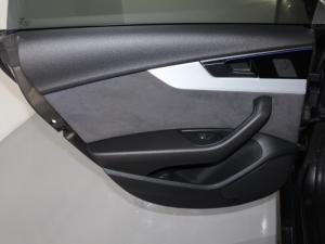 Audi A5 Sportback 40 TDI Quatt Stronic S Line - Image 13