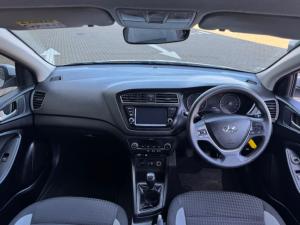 Hyundai i20 1.2 Fluid - Image 19