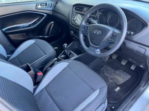 Hyundai i20 1.2 Fluid - Image 20