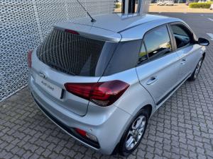 Hyundai i20 1.2 Fluid - Image 24