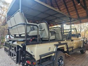 Toyota Land Cruiser 79 2.8 GD-6S/C - Image 2