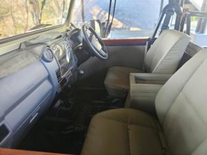 Toyota Land Cruiser 79 2.8 GD-6S/C - Image 7