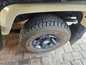 Toyota Land Cruiser 79 2.8 GD-6S/C - Image 9