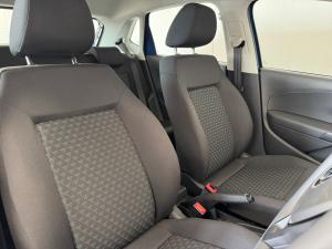 Volkswagen Polo Vivo 1.4 - Image 8