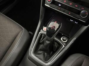 Volkswagen T-CROSS 1.5 TSI R-LINE DSG - Image 11