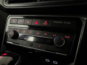 Volkswagen T-CROSS 1.5 TSI R-LINE DSG - Image 8