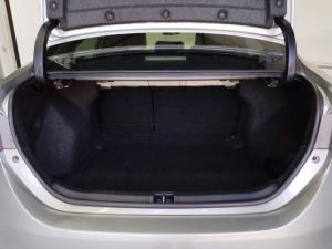 Toyota Corolla 1.6 Prestige - Image 6