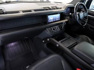 Land Rover Defender 110 D300 X - Image 16