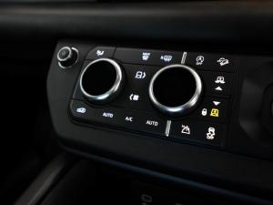 Land Rover Defender 110 D300 X - Image 18