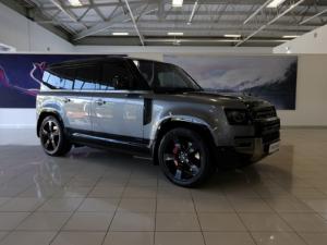 Land Rover Defender 110 D300 X - Image 1