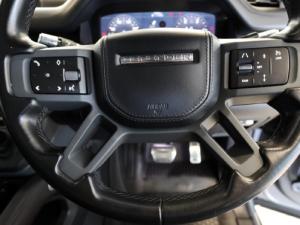 Land Rover Defender 110 D300 X - Image 20