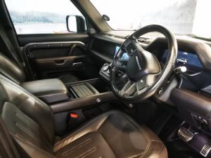 Land Rover Defender 110 D300 X - Image 3