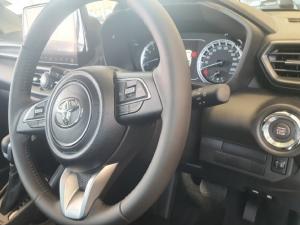 Toyota Urban Cruiser 1.5 XR auto - Image 9