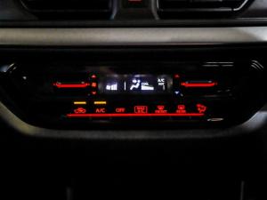 Suzuki Swift 1.2 GL+ manual - Image 15