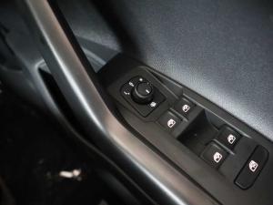 Volkswagen Polo hatch 1.0TSI - Image 21