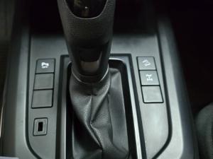 Isuzu D-Max 1.9TD double cab LS 4x4 auto - Image 10