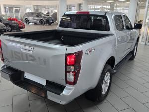 Isuzu D-Max 1.9TD double cab LS 4x4 auto - Image 17