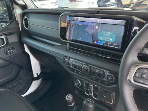 Jeep Wrangler Unlimited 2.0T Sahara - Image 19