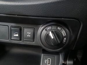 Nissan Navara 2.5DDTi double cab Pro-4X 4x4 - Image 15
