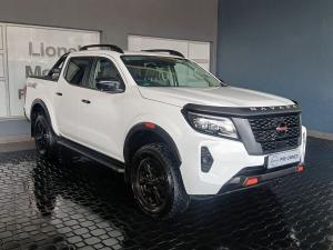 Nissan Navara 2.5DDTi double cab Pro-4X 4x4 - Image 1