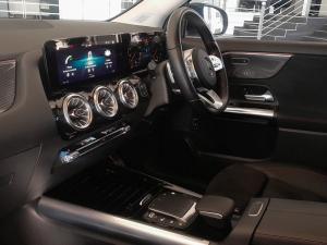 Mercedes-Benz GLA GLA200 Progressive - Image 11
