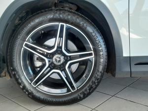 Mercedes-Benz GLA GLA200 Progressive - Image 3