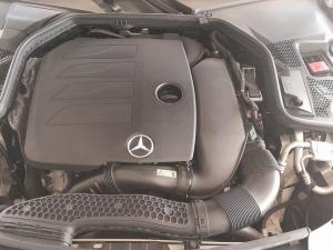 Mercedes-Benz C-Class C180 - Image 10