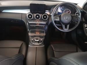 Mercedes-Benz C-Class C180 - Image 9