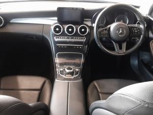 Mercedes-Benz C-Class C180 - Image 9