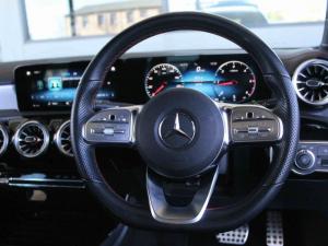 Mercedes-Benz CLA CLA220d AMG Line - Image 11