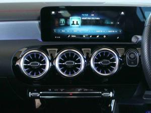 Mercedes-Benz CLA CLA220d AMG Line - Image 12
