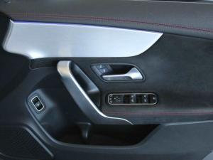 Mercedes-Benz CLA CLA220d AMG Line - Image 14