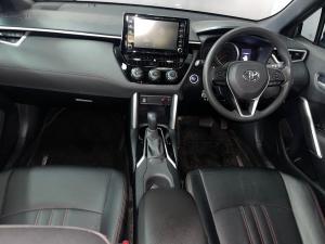 Toyota Corolla Cross 1.8 Xi - Image 11