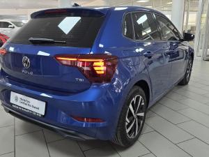 Volkswagen Polo hatch 1.0TSI Life auto - Image 24
