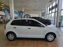 Thumbnail Volkswagen Polo Vivo hatch 1.4 Conceptline