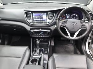 Hyundai Tucson 2.0 Elite auto - Image 8