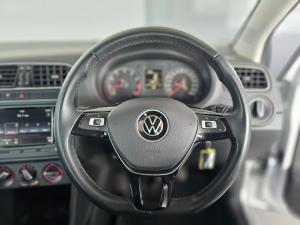 Volkswagen Polo Vivo hatch 1.6 Highline - Image 19
