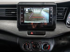 Toyota Rumion 1.5 SX manual - Image 11