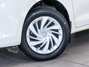 Toyota Rumion 1.5 SX manual - Image 2
