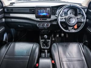 Toyota Rumion 1.5 SX manual - Image 8