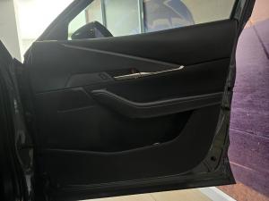 Mazda CX-30 2.0 Carbon Edition - Image 6