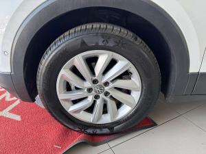 Volkswagen T-CROSS 1.0 TSI Comfortline DSG - Image 10