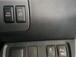 Nissan Navara 2.5DDTi double cab Stealth - Image 19