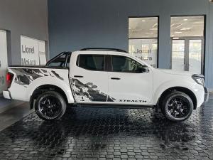 Nissan Navara 2.5DDTi double cab Stealth - Image 2