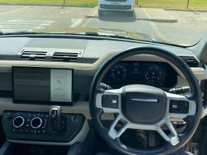 Land Rover Defender 110 D300 X-Dynamic HSE - Image 11